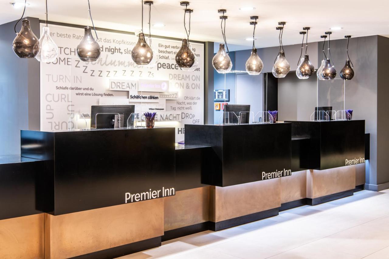 Premier Inn Braunschweig City Centre Bagian luar foto