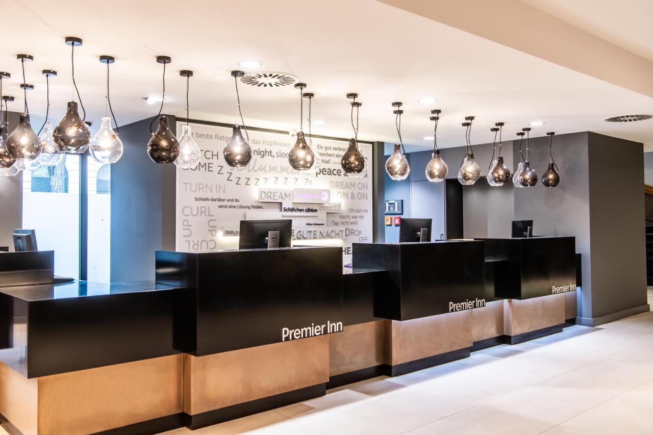 Premier Inn Braunschweig City Centre Bagian luar foto